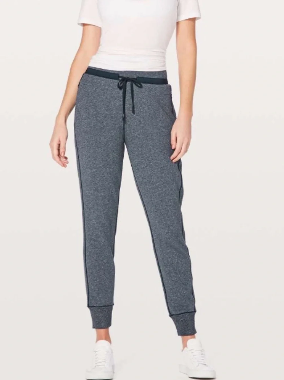 Lululemon Cool & Collected High-Waisted Jogger 28